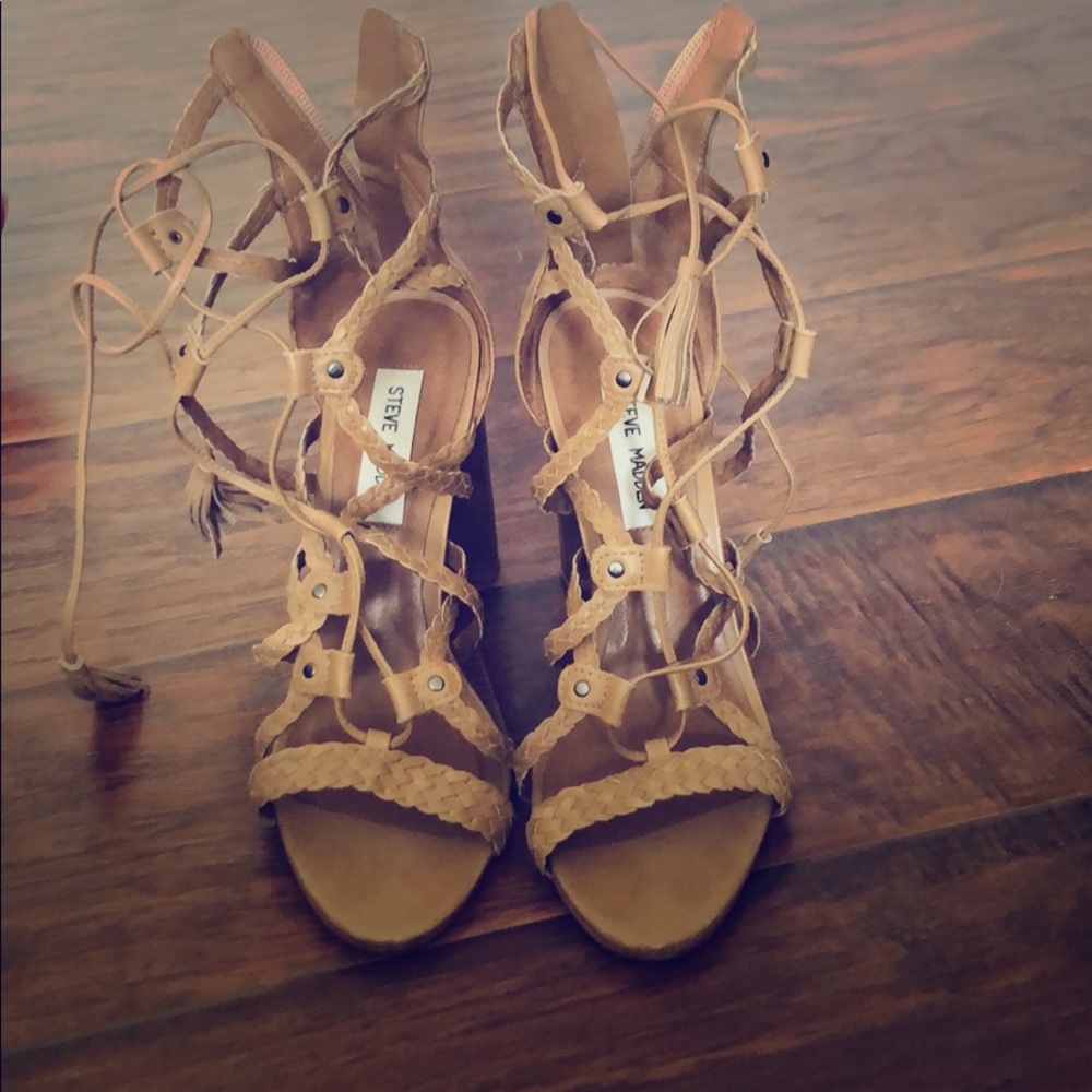 Steve Madden lace up heels
